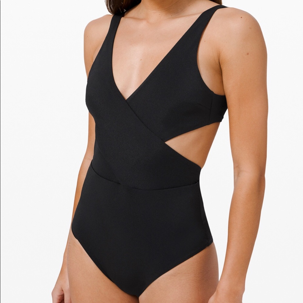 All That Glimmers One Piece Large